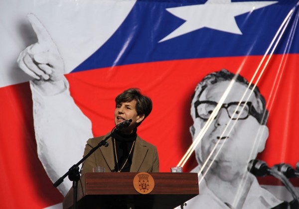 Inauguran monumento a Salvador Allende