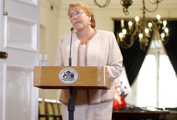 La Presidenta de la Republica emite declaraciones respecto del caso Davalos