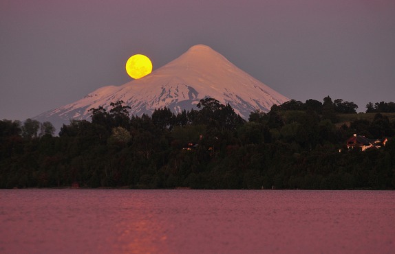 Volcan Osorno al atardecer