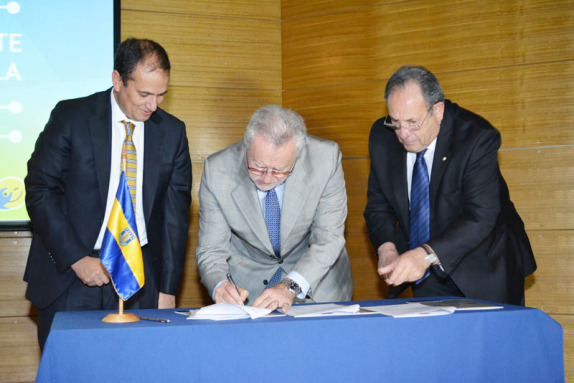 Imagen: Rodrigo Díaz, Máximo Pacheco y Sergio Lavanchy.
