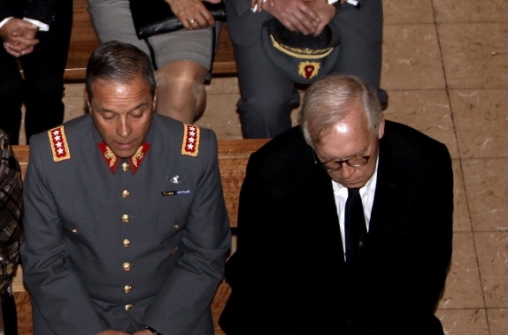 Responso  General de Ejército Ricardo Izurieta Caffarena