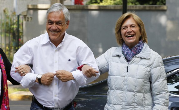 Elecciones Municipales 2016 Evelyn Matthei y Sebastian Piñera desayuno con adherentes