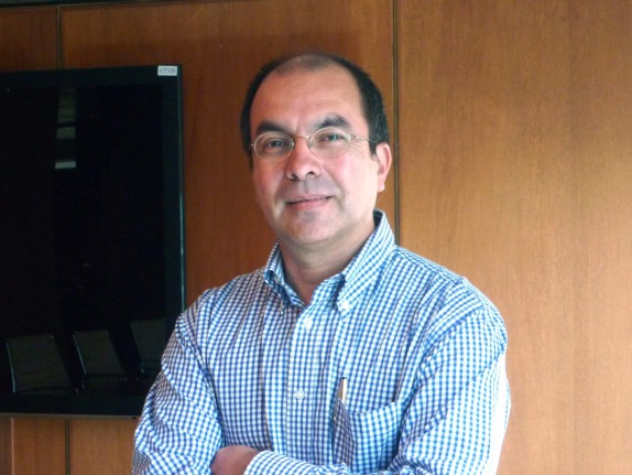 Arturo Arias