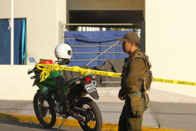 Exhuman cuerpo de soldado que se suicidó tras matar a dos compañeros en Iquique