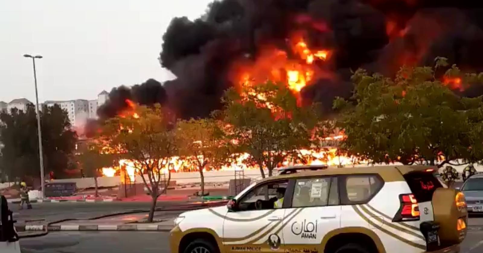 incendio Ajmán Emiratos Árabes