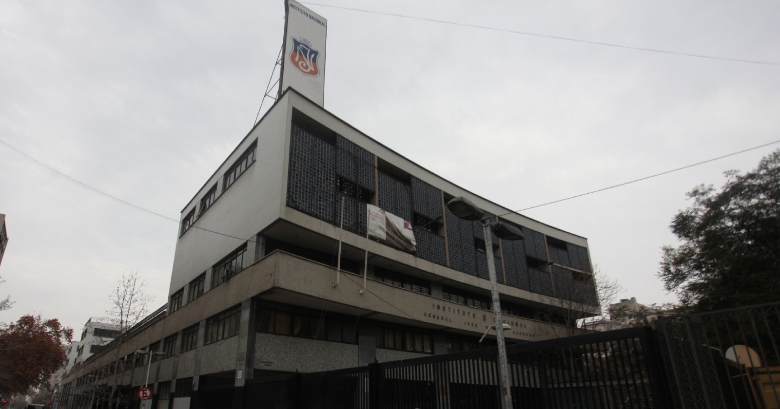instituto nacional y universidad de Chile