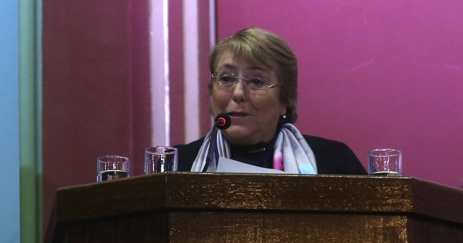 Bachelet pide el fin de los combates
