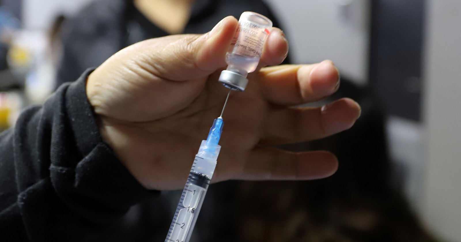 Francia trabajadores de la salud vacuna