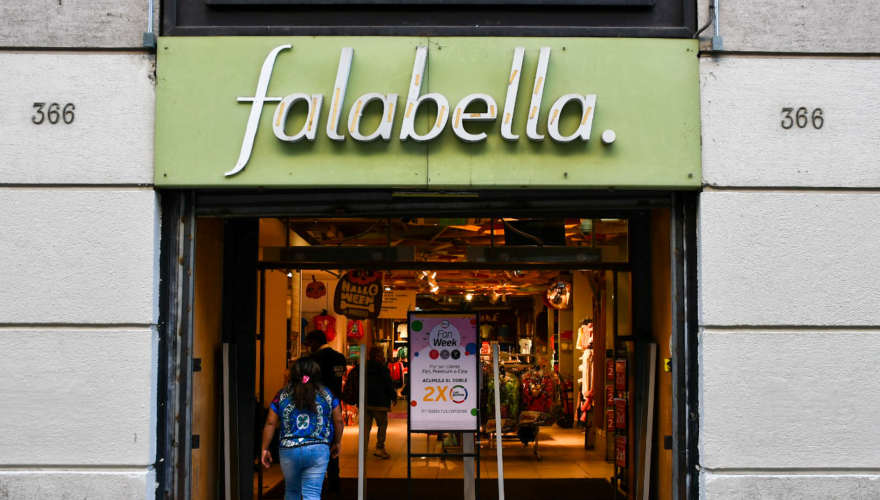 Tienda centro comercial Falabella