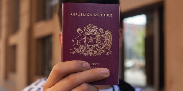 El pasaporte chileno sigue siendo uno de los más poderosos del mundo