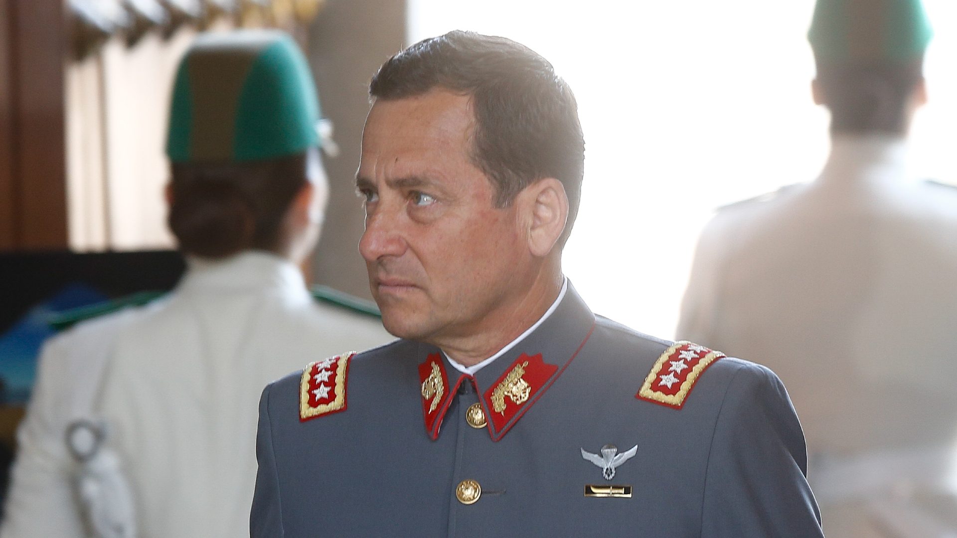 Comandante del Ejército releva del cargo a mandos directos de fallecido conscripto en Putre